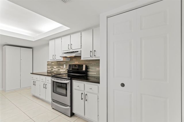 2455 LINDELL Boulevard 3210, Delray Beach, FL 33444