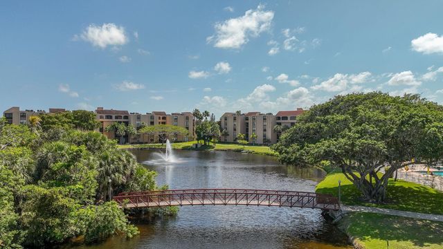 2455 LINDELL Boulevard 3210, Delray Beach, FL 33444