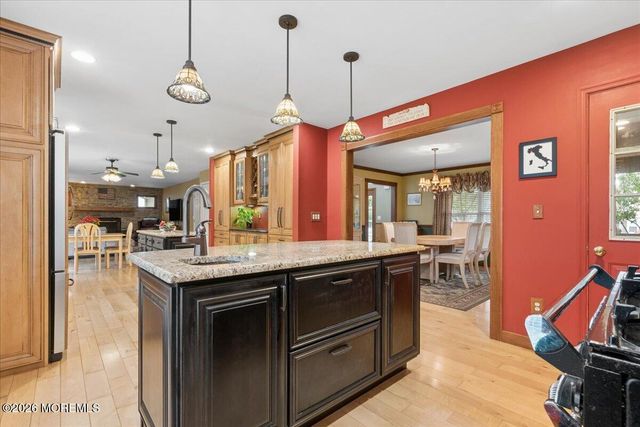 184 Friendship Road, Howell, NJ 07731