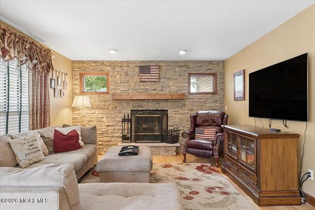 184 Friendship Road, Howell, NJ 07731