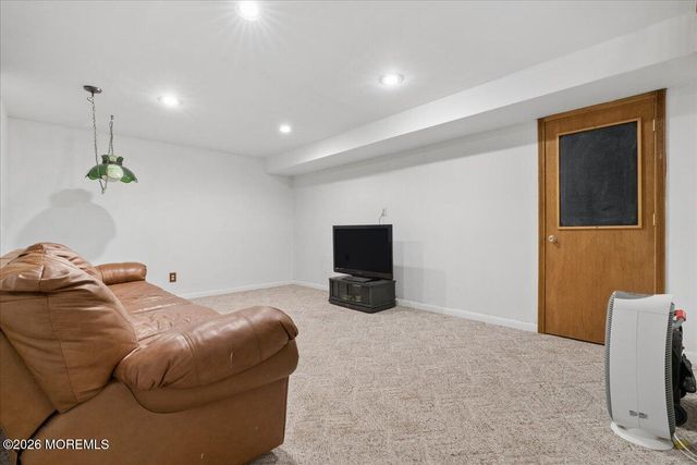 184 Friendship Road, Howell, NJ 07731