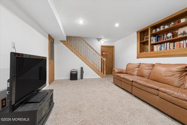184 Friendship Road, Howell, NJ 07731