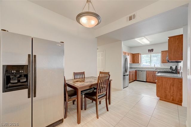 5250 South Rainbow Boulevard 1048, Las Vegas, NV 89118