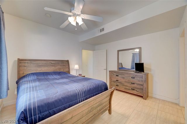 5250 South Rainbow Boulevard 1048, Las Vegas, NV 89118
