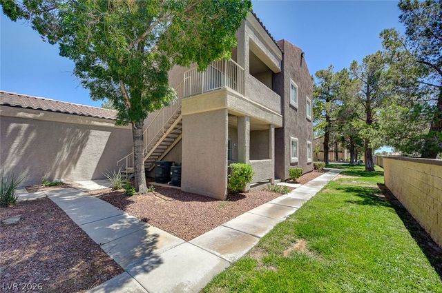 5250 South Rainbow Boulevard 1048, Las Vegas, NV 89118