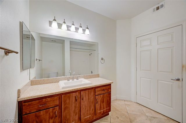 5250 South Rainbow Boulevard 1048, Las Vegas, NV 89118