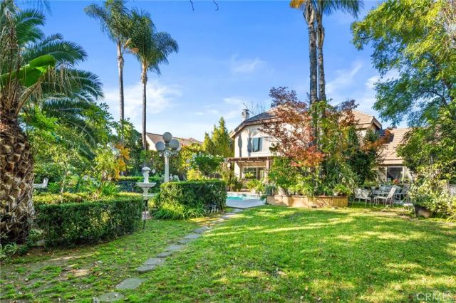 176 E Blue Mountain, Claremont, CA 91711