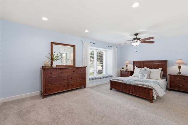 2117 Via Estrada, Carrollton, TX 75006
