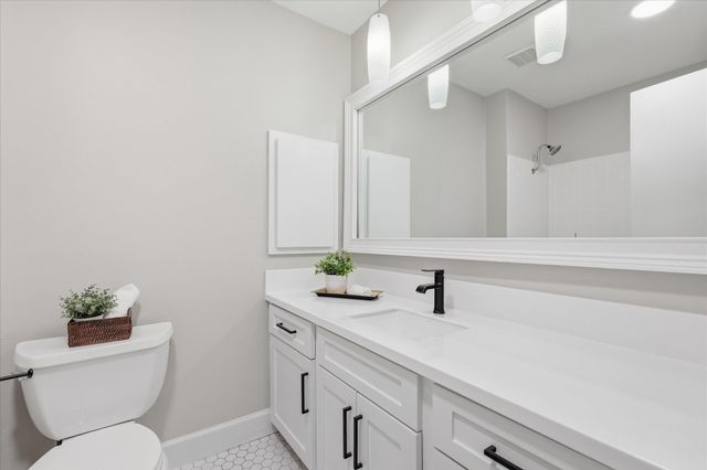 2117 Via Estrada, Carrollton, TX 75006