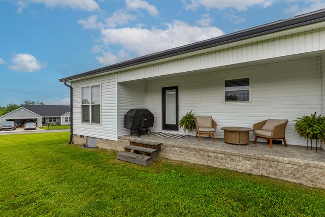 132 Allyson Circle, Junction City, KY 40440