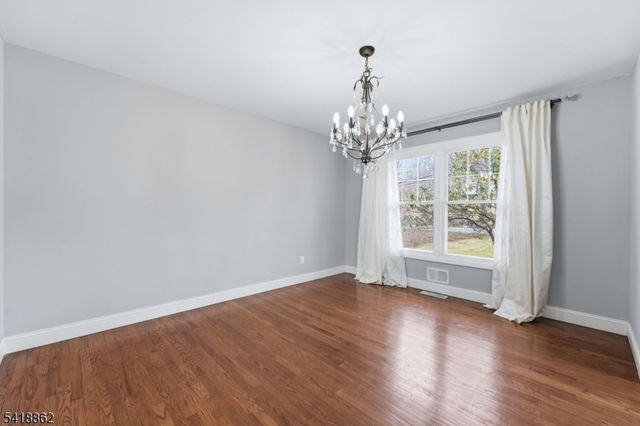 4 Carrell Rd, Randolph Twp., NJ 07869