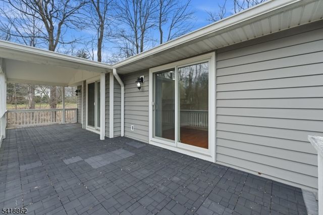 4 Carrell Rd, Randolph Twp., NJ 07869