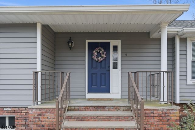 4 Carrell Rd, Randolph Twp., NJ 07869