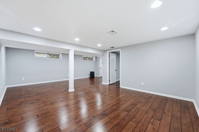 4 Carrell Rd, Randolph Twp., NJ 07869