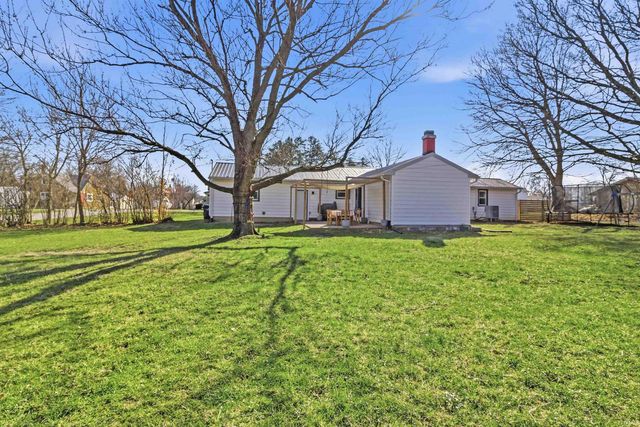 1324 S Second Street, Upland, IN 46989