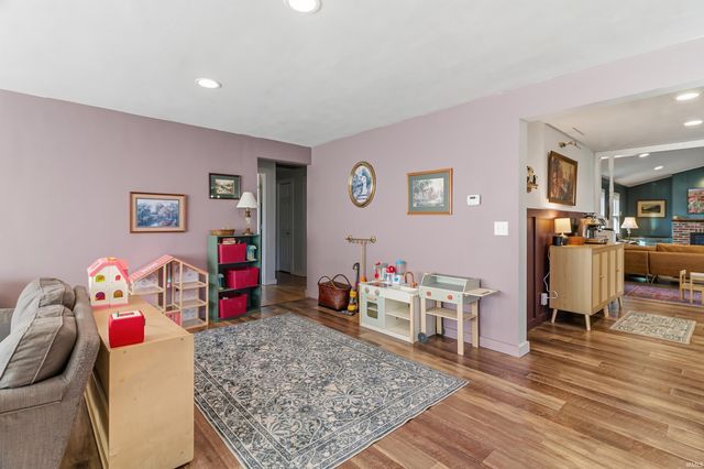 1324 S Second Street, Upland, IN 46989