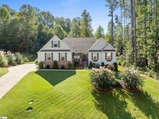 35 Pinerock Drive, Travelers Rest, SC 29690