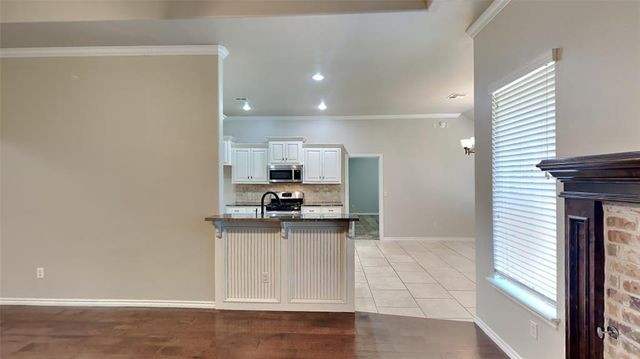 725 Dusty Trail, Yukon, OK 73099
