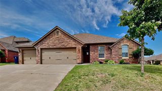 725 Dusty Trail, Yukon, OK 73099