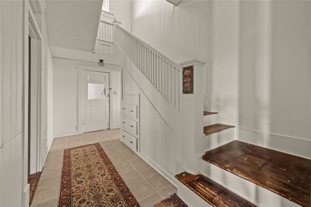 2810 Crockett Street, Greenville, TX 75401