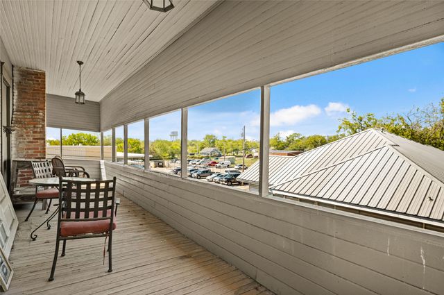 2810 Crockett Street, Greenville, TX 75401