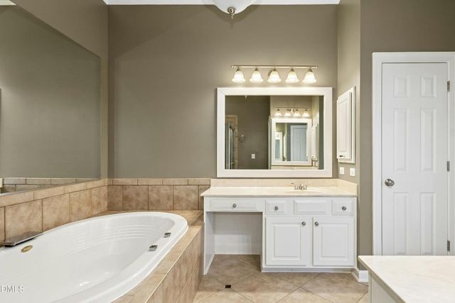 309 Bridgegate Drive, Cary, NC 27519