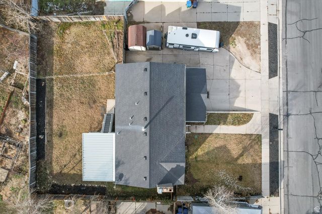 9472 S FOX HUNT DR, Sandy, UT 84092