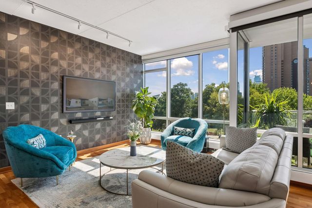 45 University Avenue SE 410, Minneapolis, MN 55414