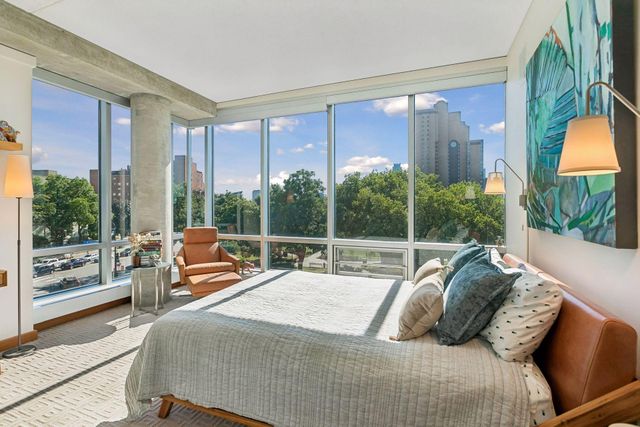 45 University Avenue SE 410, Minneapolis, MN 55414