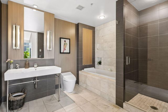 45 University Avenue SE 410, Minneapolis, MN 55414
