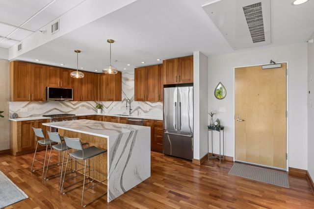 45 University Avenue SE 410, Minneapolis, MN 55414
