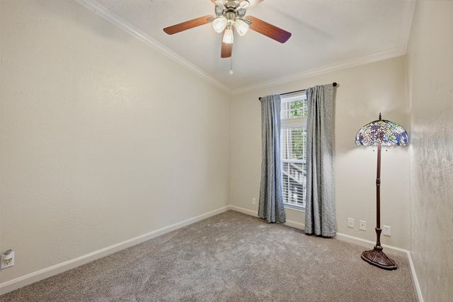 41 Missouri Avenue, Pottsboro, TX 75076