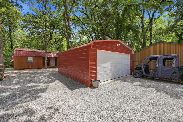41 Missouri Avenue, Pottsboro, TX 75076