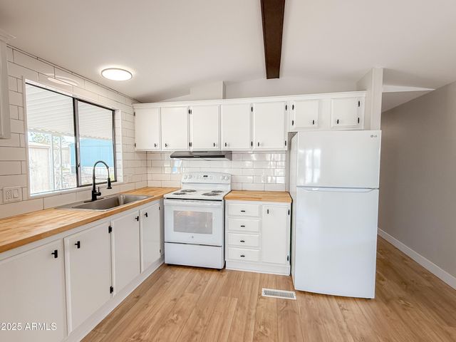 8600 E Broadway Road 137, Mesa, AZ 85208