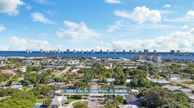 225 E Ilex Drive, Lake Park, FL 33403