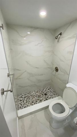 507 Meadows Cir 507, Boynton Beach, FL 33436