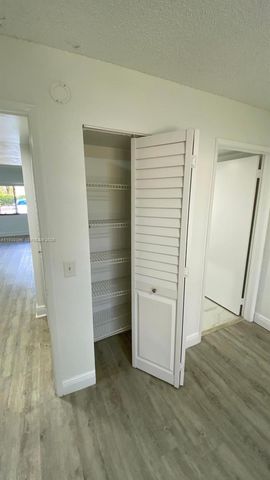 507 Meadows Cir 507, Boynton Beach, FL 33436