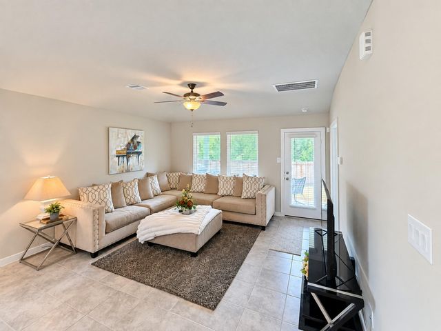 351 Sunrise Ranch Drive, Conroe, TX 77316