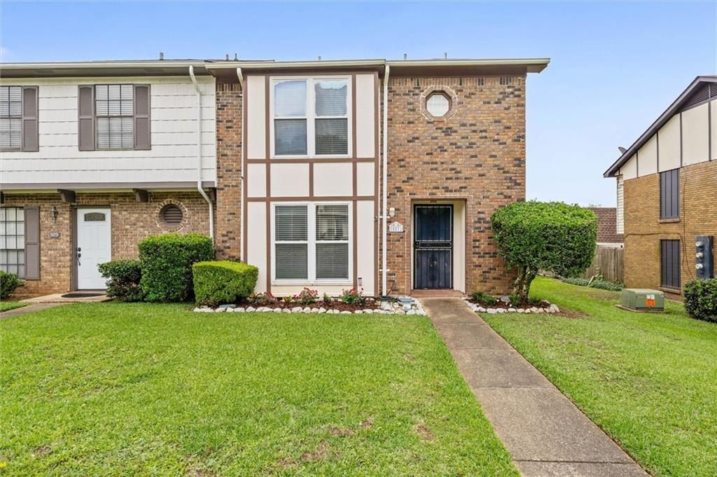 527 Highland Woods Drive W, Mobile, AL 36608 — exterior