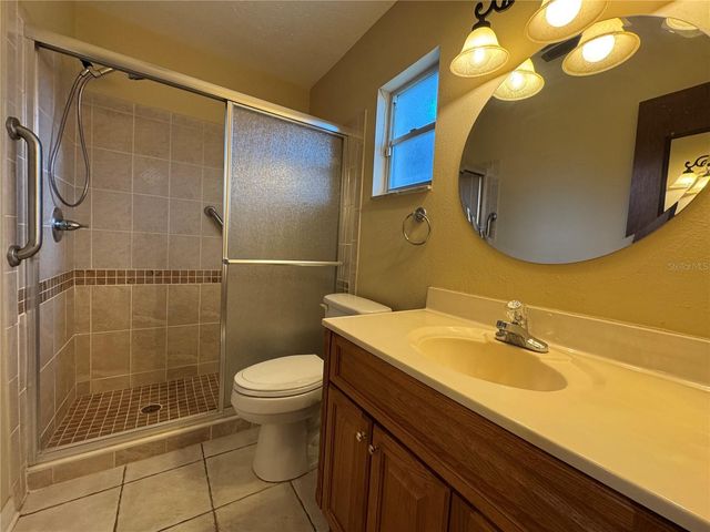 1709 SAKURA DRIVE, Valrico, FL 33596