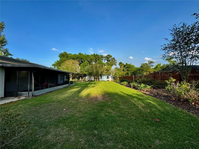 1709 SAKURA DRIVE, Valrico, FL 33596