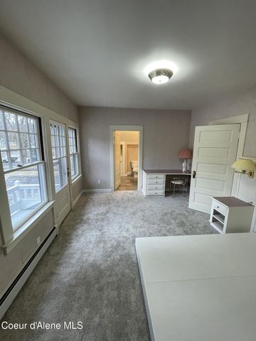 6990 Denver St, Bonners Ferry, ID 83805