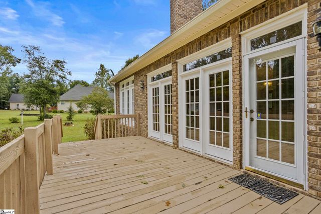 225 Plantation Lane, Inman, SC 29349