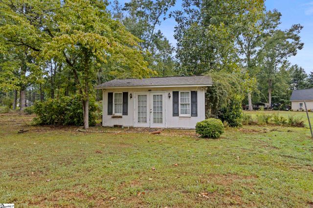 225 Plantation Lane, Inman, SC 29349