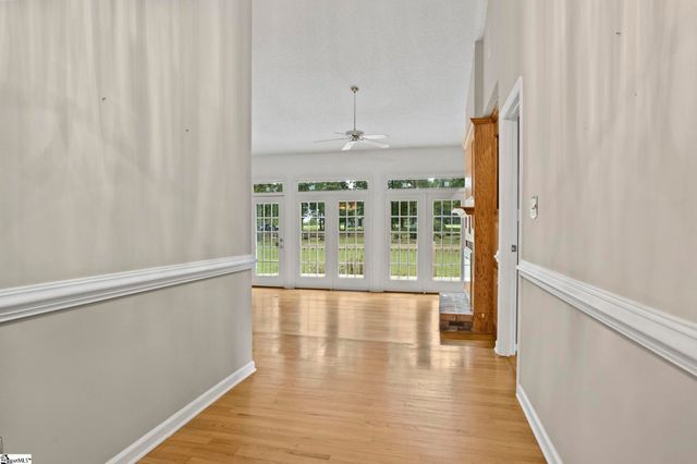 225 Plantation Lane, Inman, SC 29349