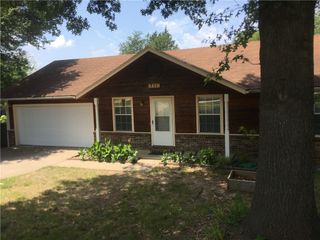 3518 W Buckeye Street, Fayetteville, AR 72704