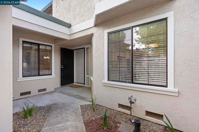 1892 Appia Ct., Walnut Creek, CA 94598