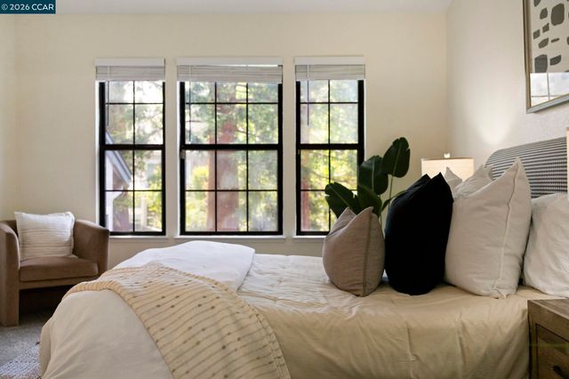 1892 Appia Ct., Walnut Creek, CA 94598