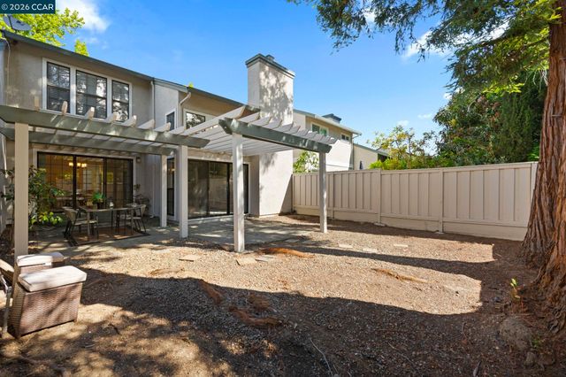 1892 Appia Ct., Walnut Creek, CA 94598