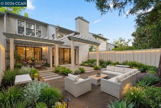 1892 Appia Ct., Walnut Creek, CA 94598